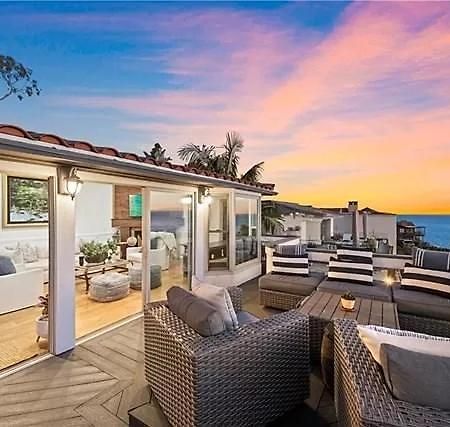 Steps To Victoria Beach Laguna Beach Bagian luar foto